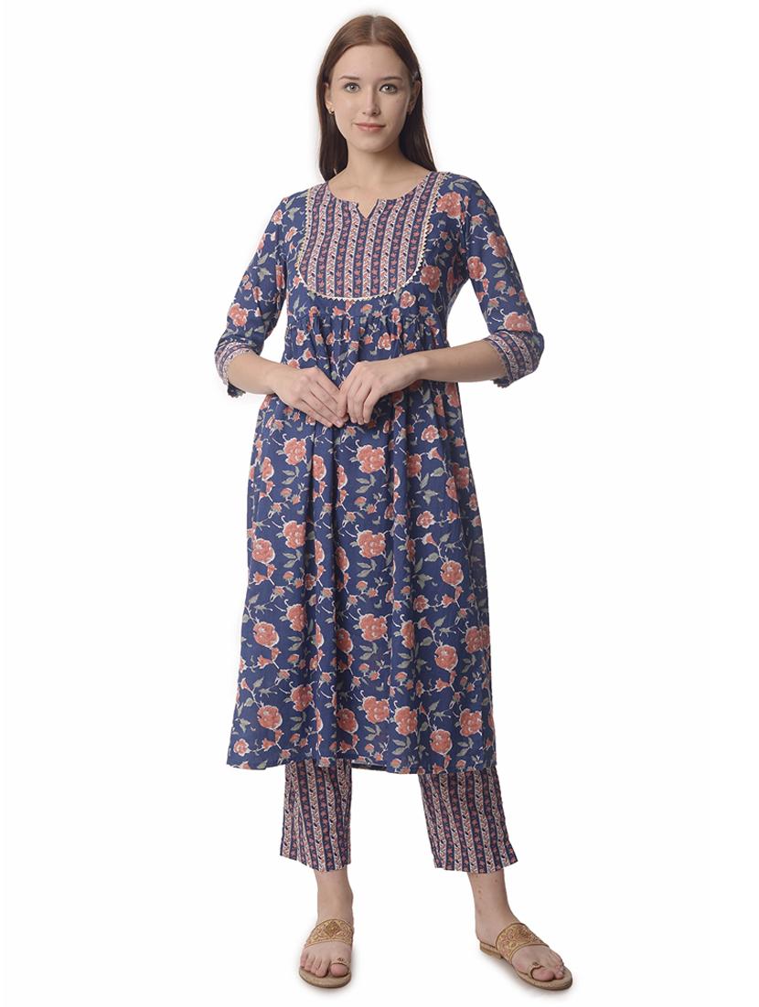 women three quarter sleeve a-line kurta - 21070461 -  Standard Image - 1