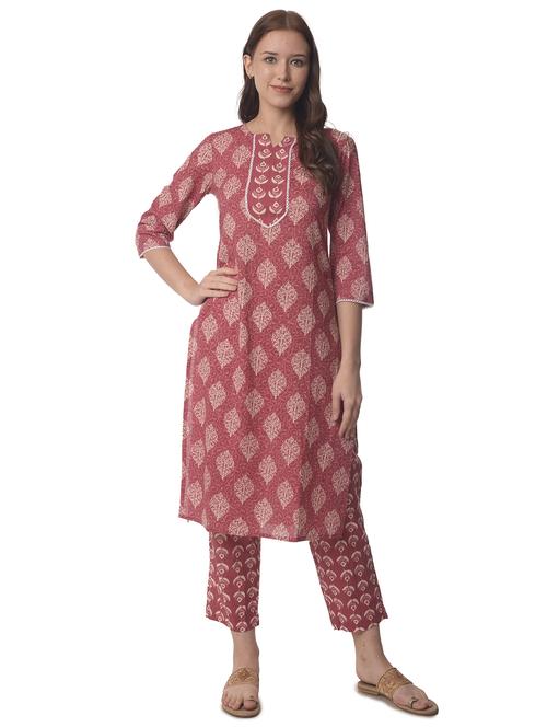 women three quarter sleeve straight kurta - 21070466 - Standard Image - 0