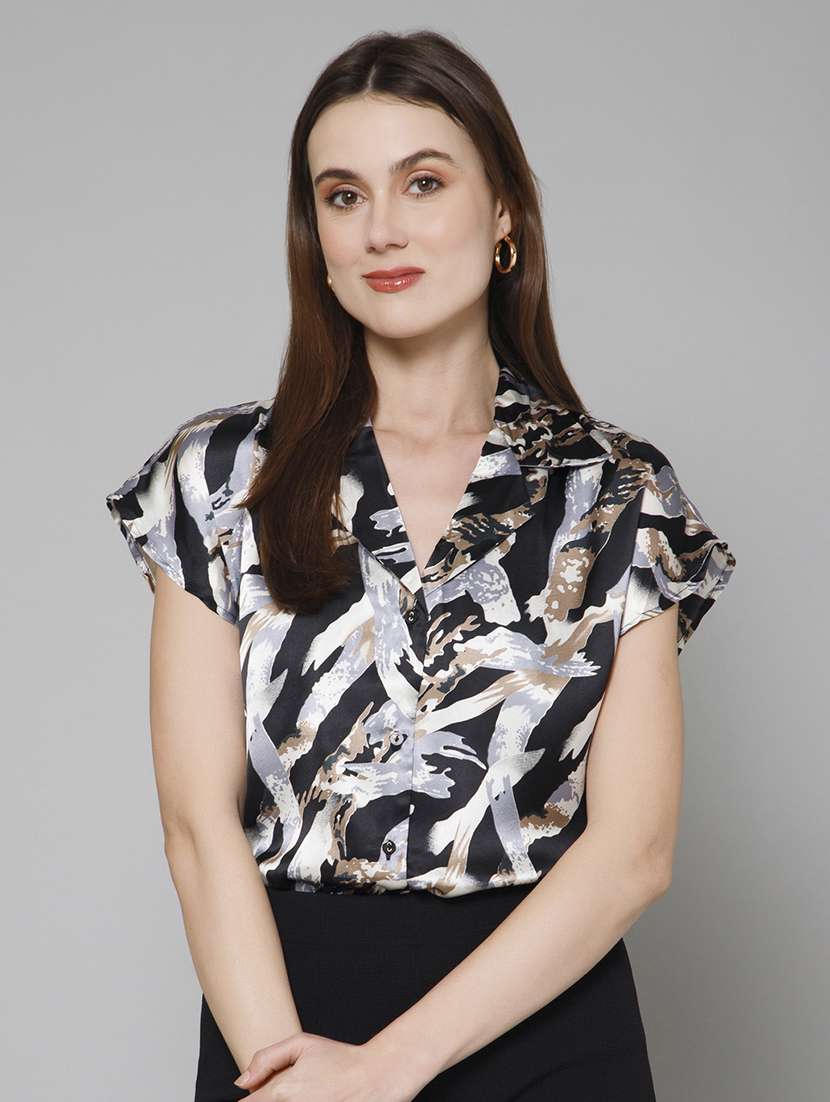 black printed detailed casual shirt - 21072192 - Zoom Image - 0
