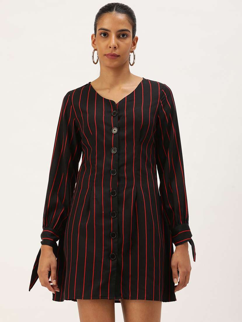 black crepe bodycon dress - 21074740 -  Zoom Image - 0