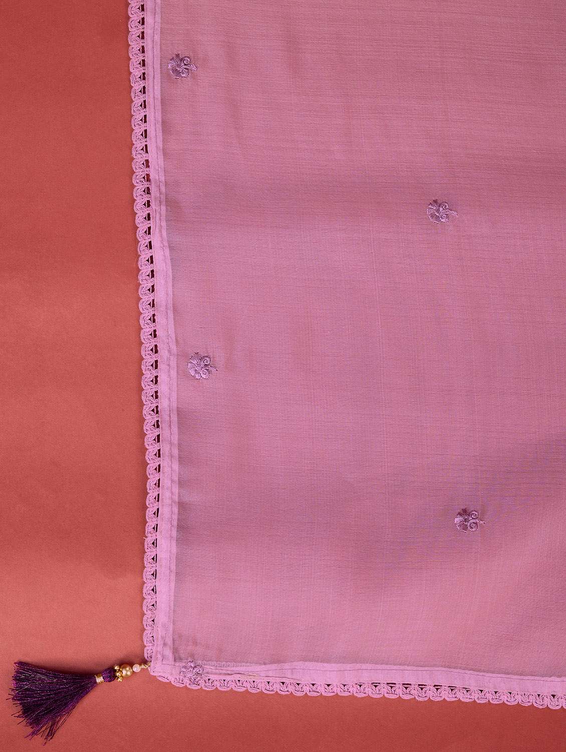 women embroidered kurta pant set with dupatta - 21074764 -  Standard Image - 4