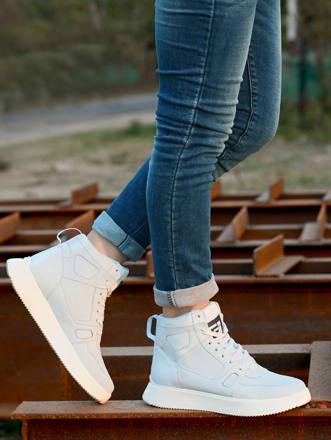 light blue solid lace up sneaker - 21080350 -  Standard Image - 1