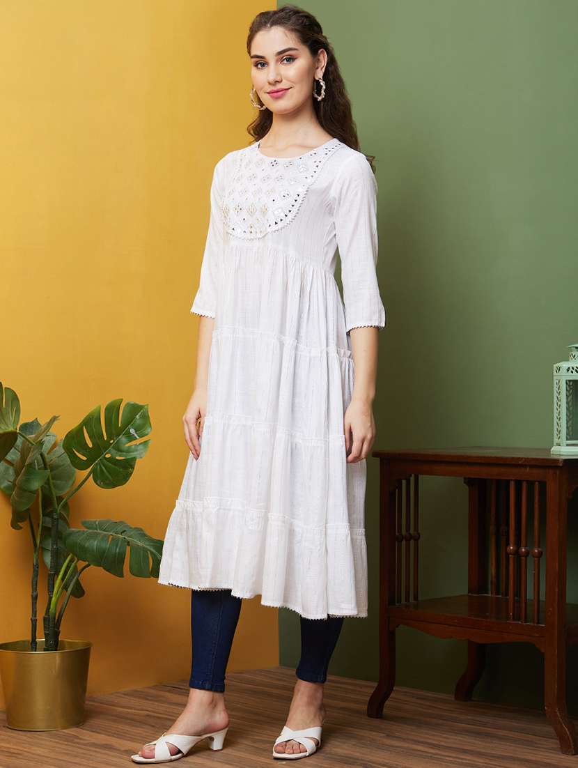women white round neck tiered kurta - 21081865 -  Standard Image - 1