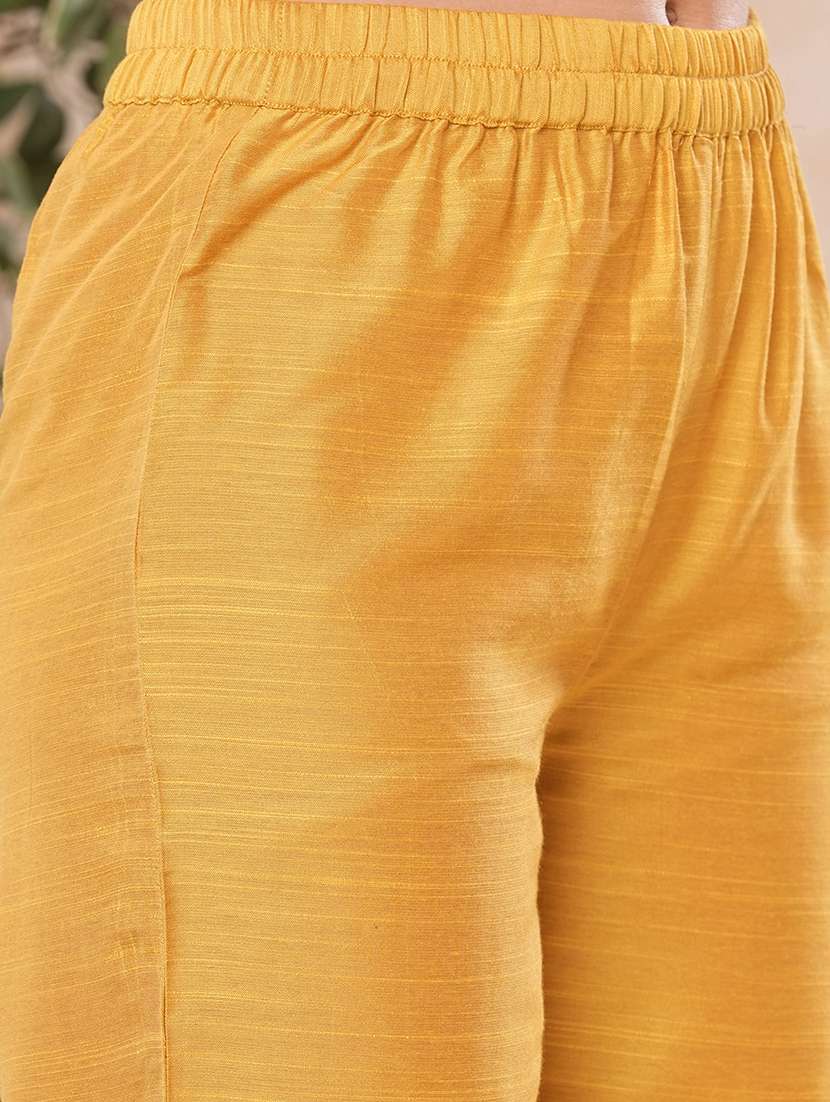 women kurta palazzo set with dupatta - 21082073 -  Standard Image - 4