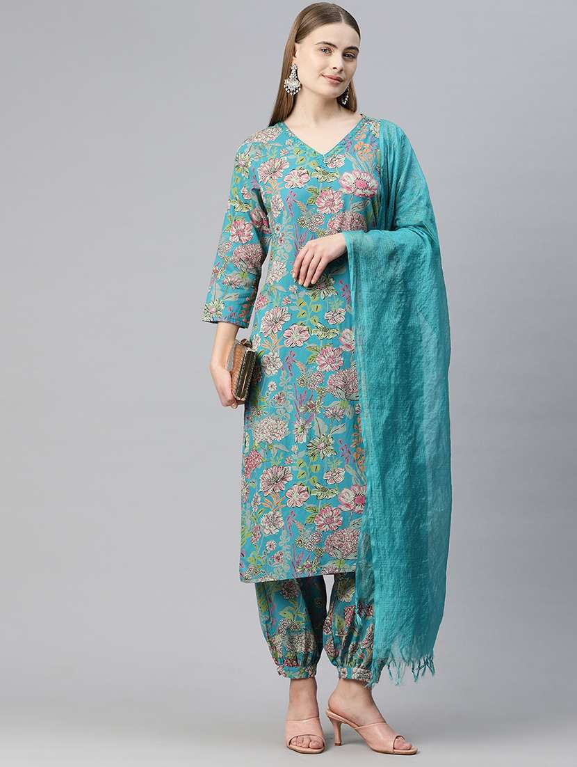 women three quarter sleeve kurta salwar with dupatta set