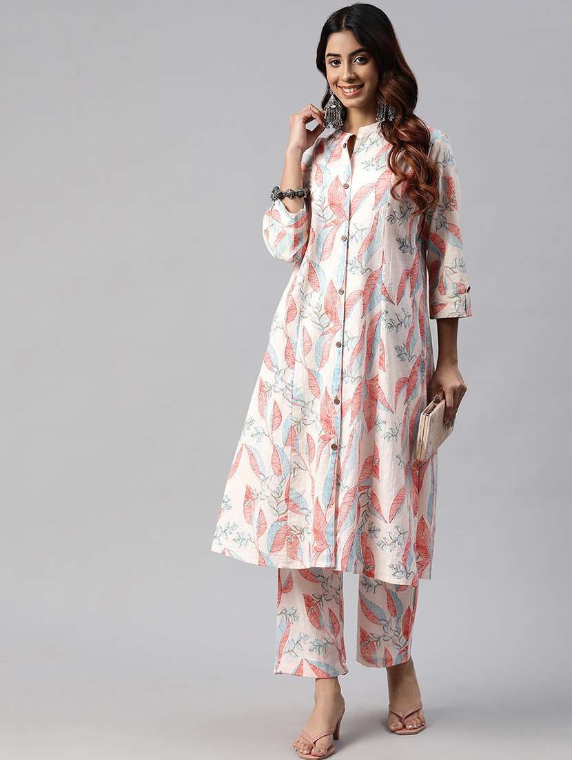 women three quarter sleeve kurta pant set - 21087657 -  Standard Image - 1