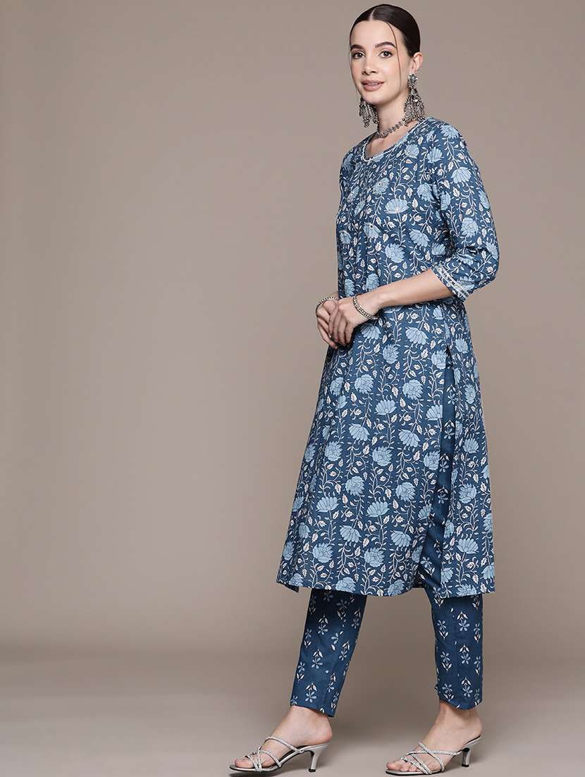 women three quarter sleeve kurta pant with dupatta set - 21087721 -  Standard Image - 1