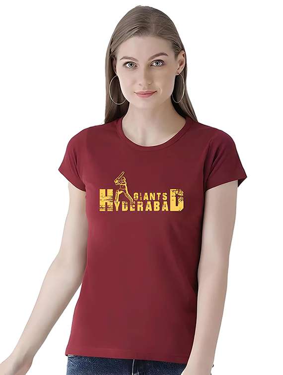 women round neck chest print t-shirt