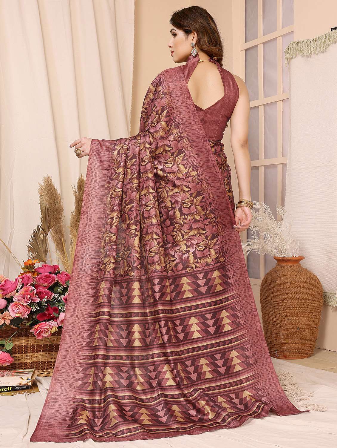women mauve floral printed saree with blouse - 21093531 -  Standard Image - 1