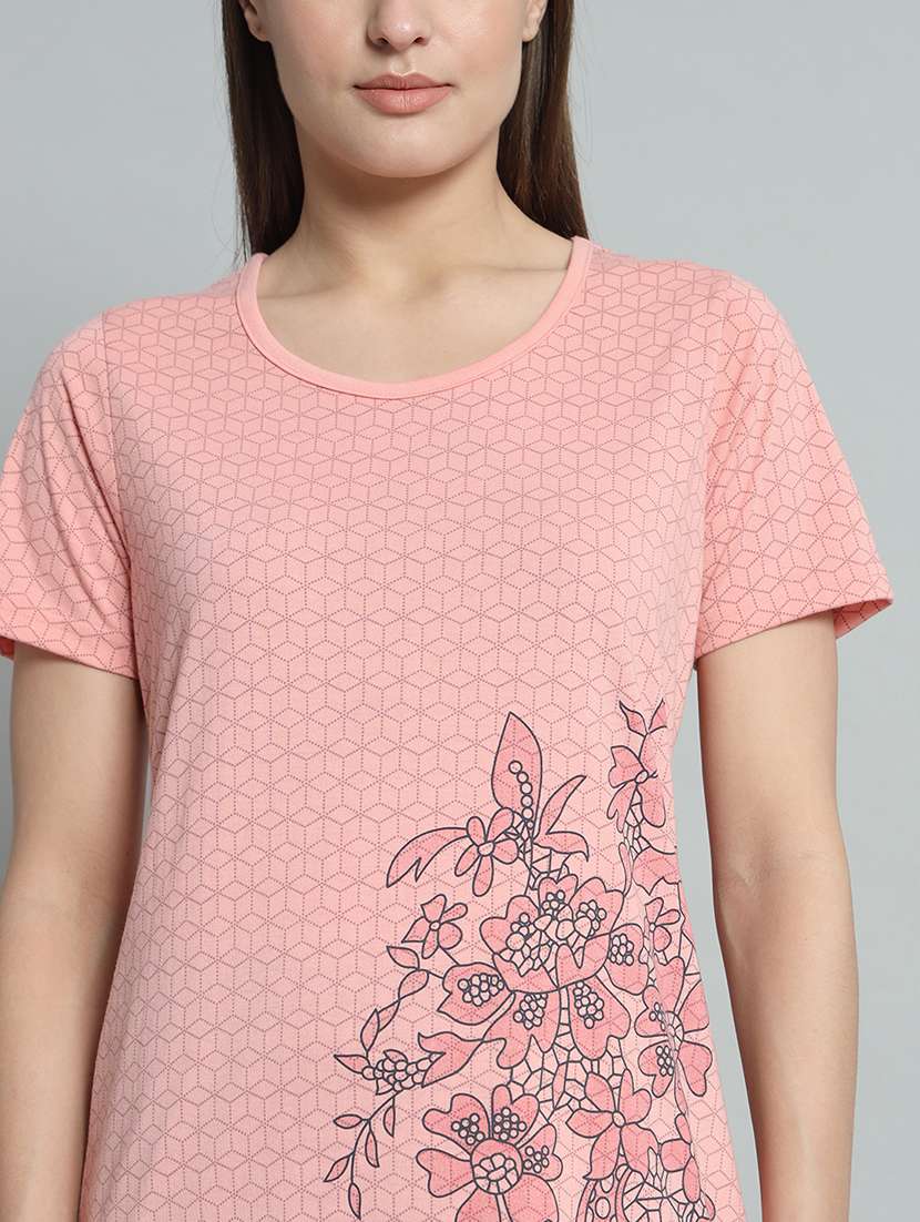 women round neck short sleeves tee - 21093593 -  Standard Image - 4