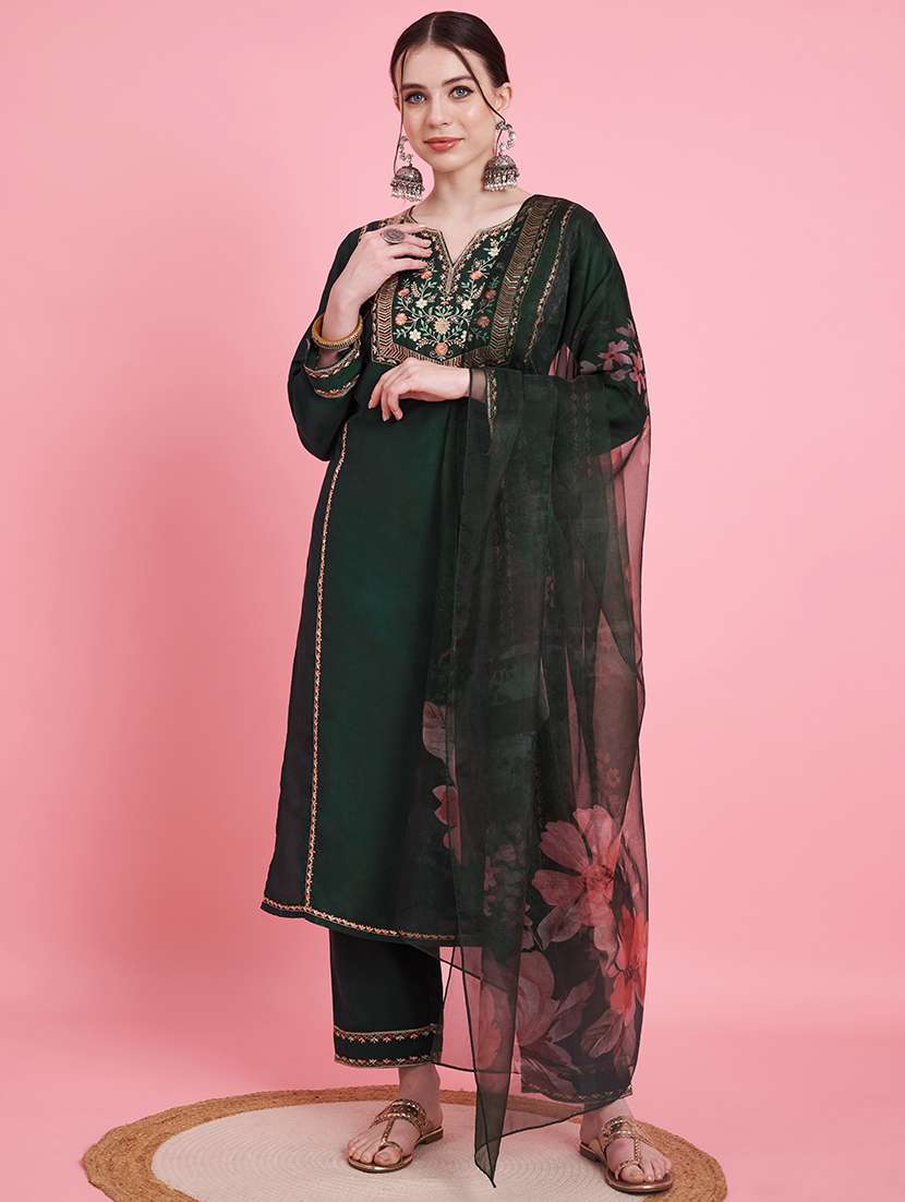 women three quarter sleeve suit set