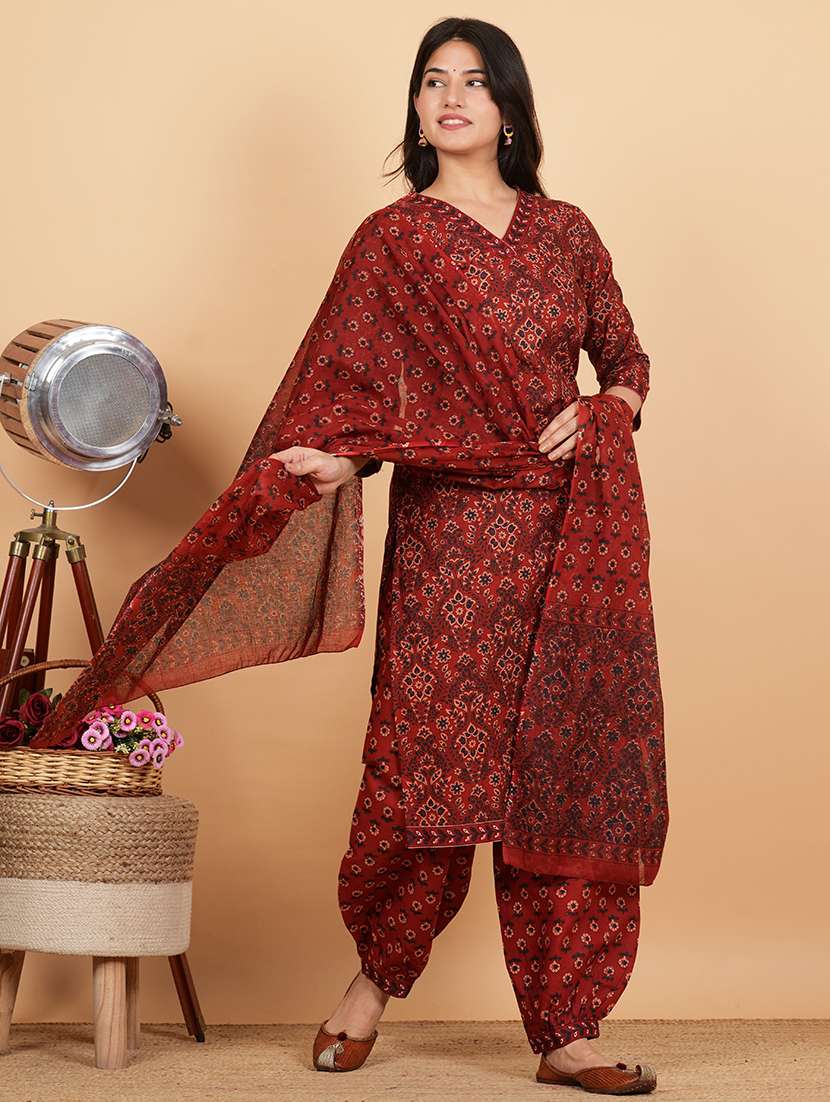 women kurta salwar set with dupatta