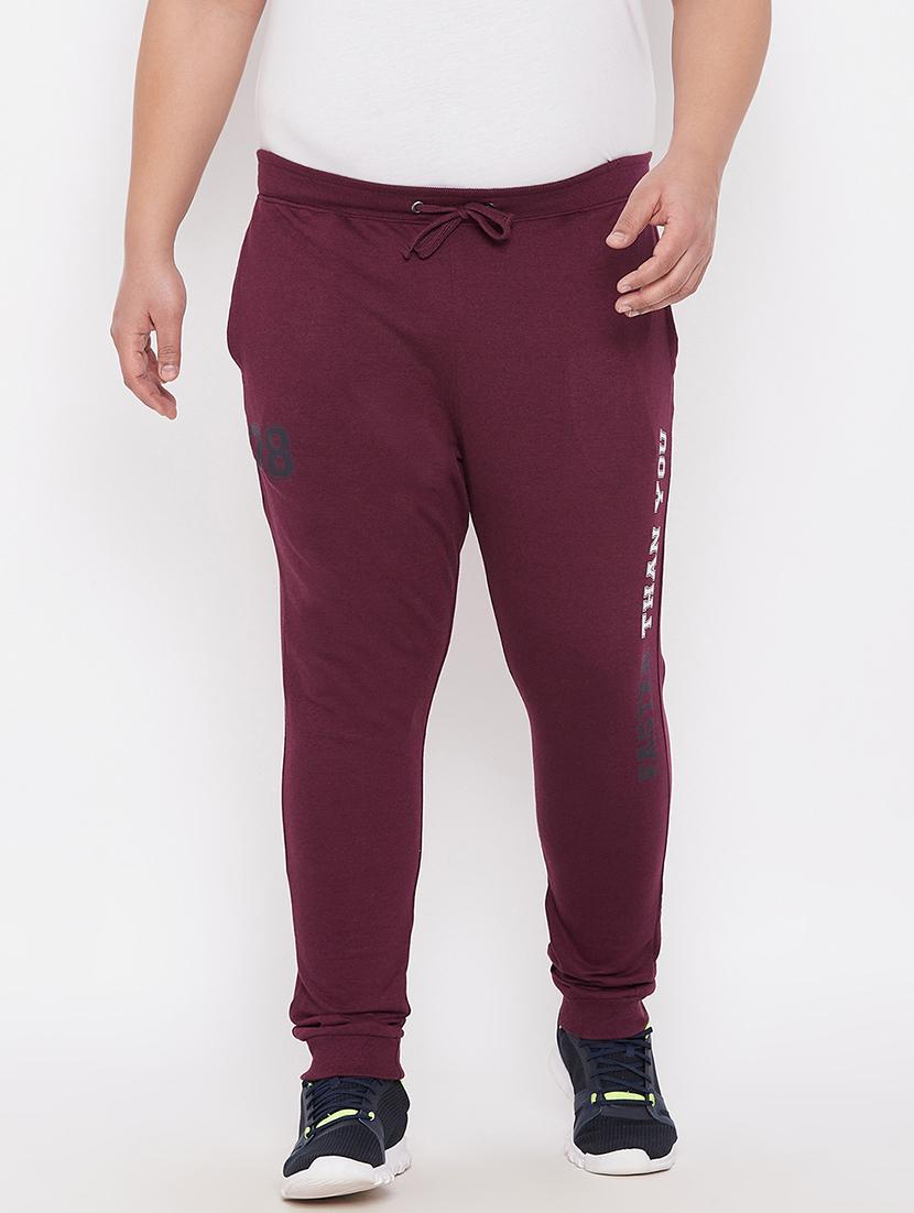 men burgundy placement print mid rise jogger