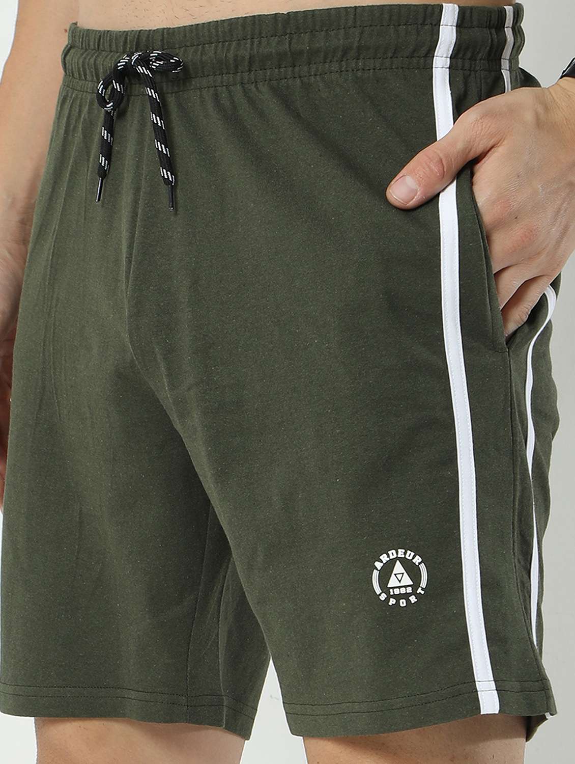 men pack of 2 mid rise shorts - 21099638 -  Standard Image - 4