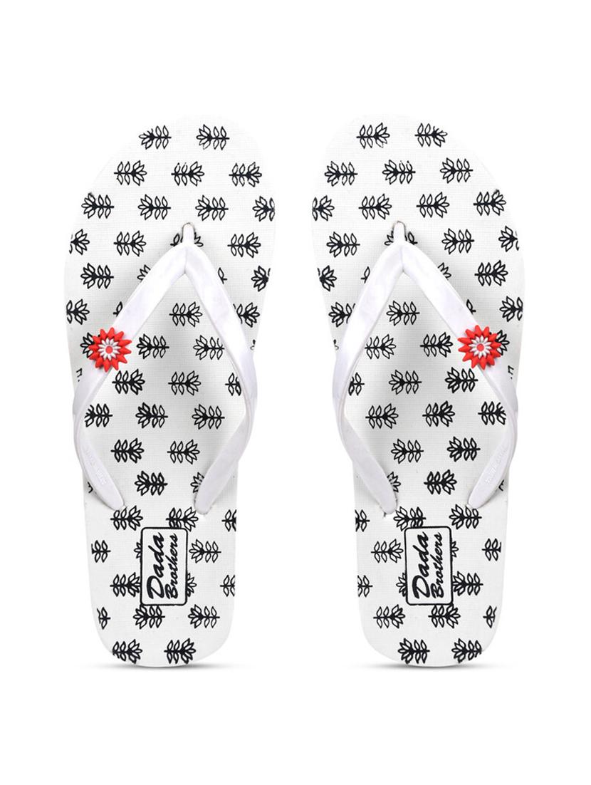 multicolored printed set of 2 slippers flip flop - 21099969 - Standard Image - 1