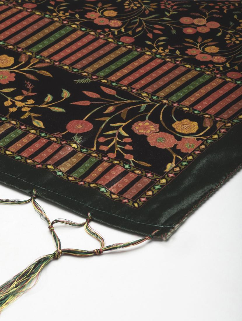 women black floral printed dupatta - 21100792 - Standard Image - 1