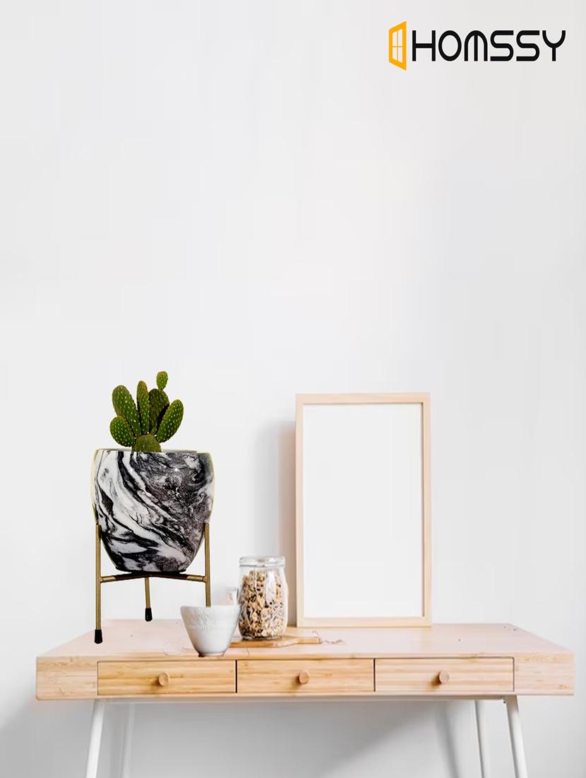 black & white marble print home decor pot - 21101667 - Zoom Image - 0