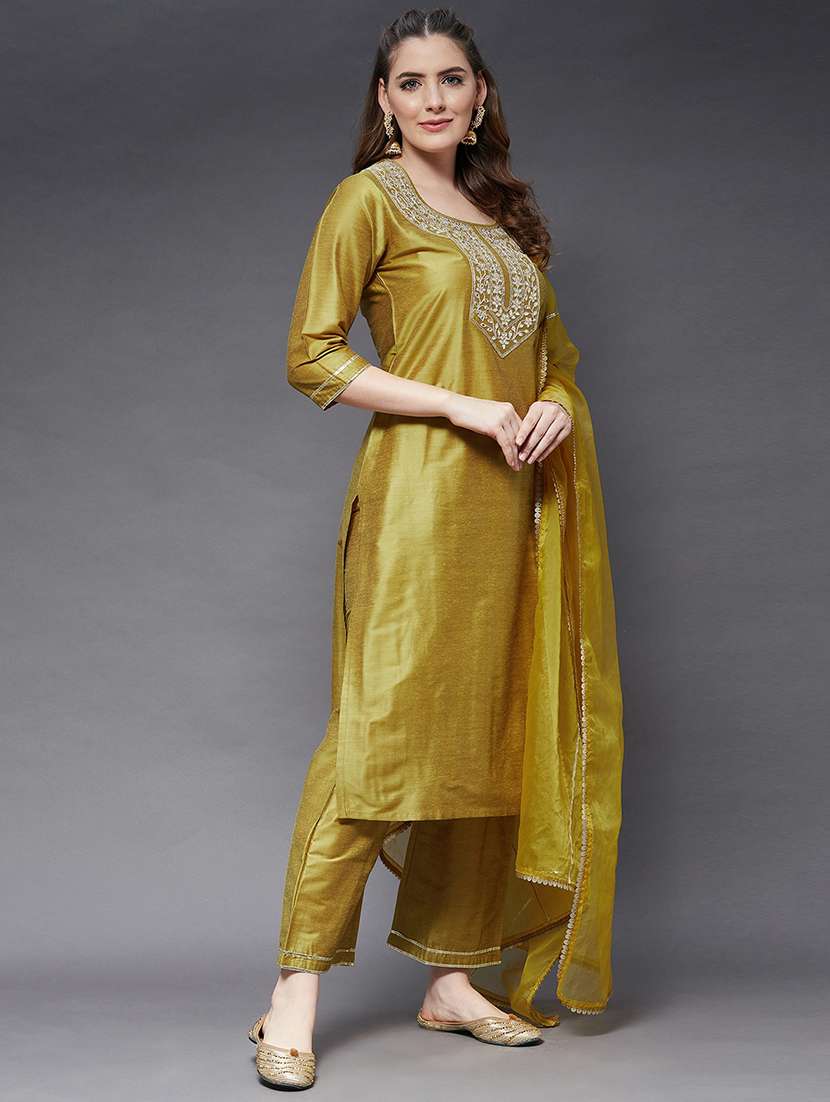 women three quarter sleeve kurta pant with dupatta set