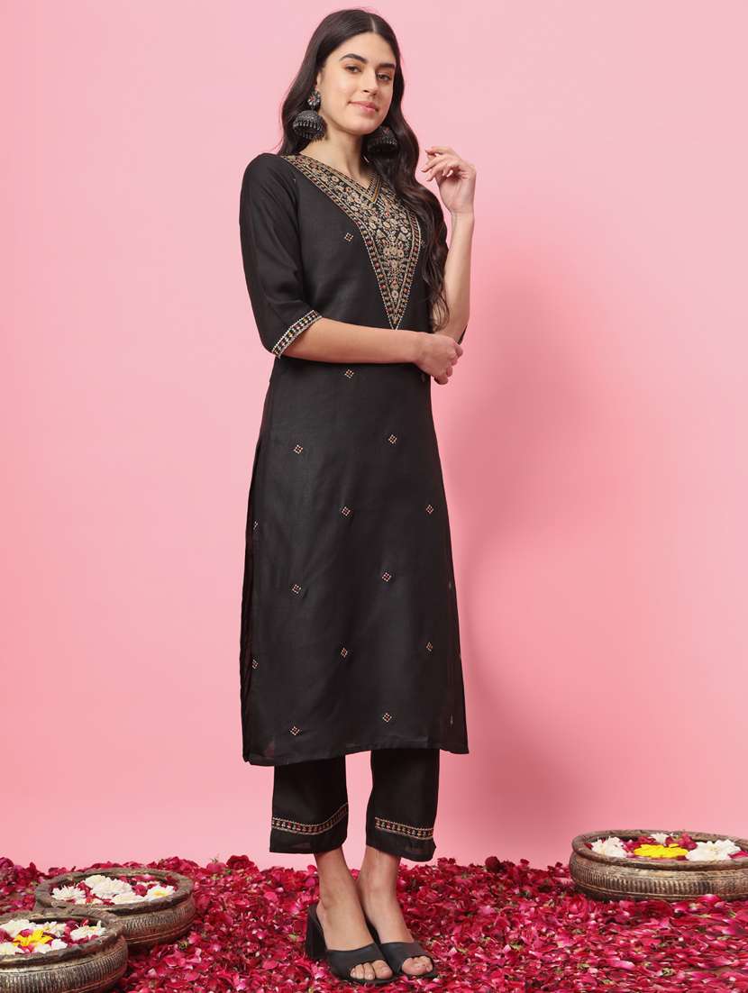 women three quarter sleeve kurta pant with dupatta set - 21102169 - Standard Image - 1