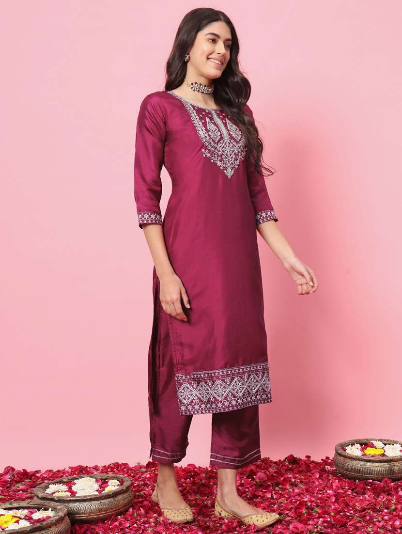 women three quarter sleeve kurta pant with dupatta set - 21102171 - Standard Image - 1