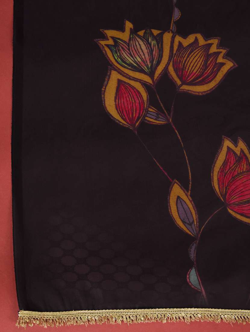 women embroidered kurta pant with dupatta set - 21102915 -  Standard Image - 4