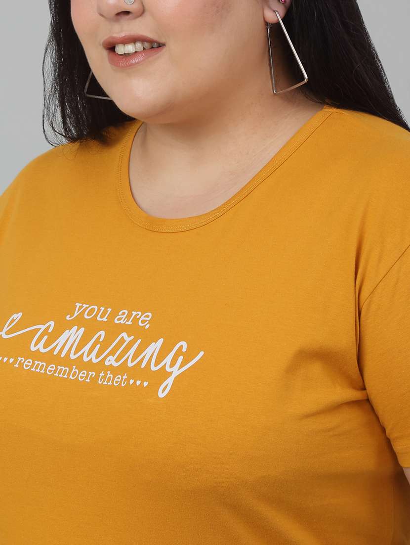 women round neck chest print plus size t-shirt - 21103011 -  Standard Image - 4