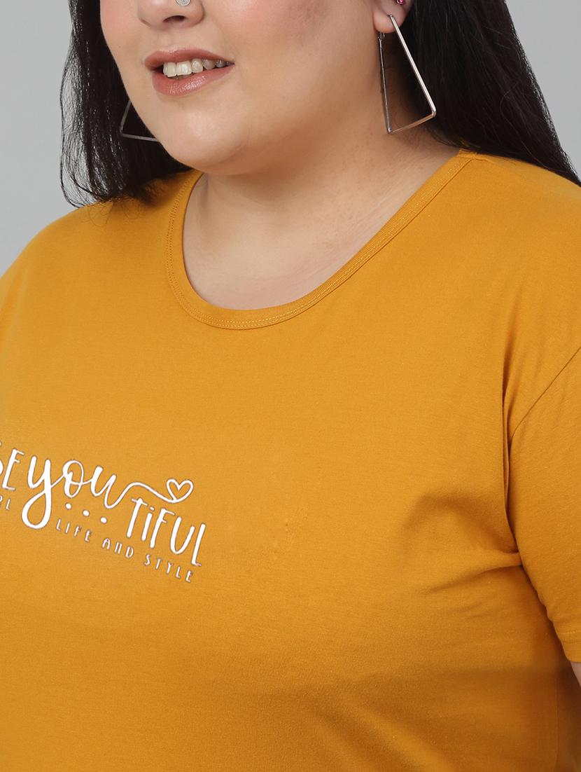 women round neck chest print plus size t-shirt - 21103018 - Standard Image - 4