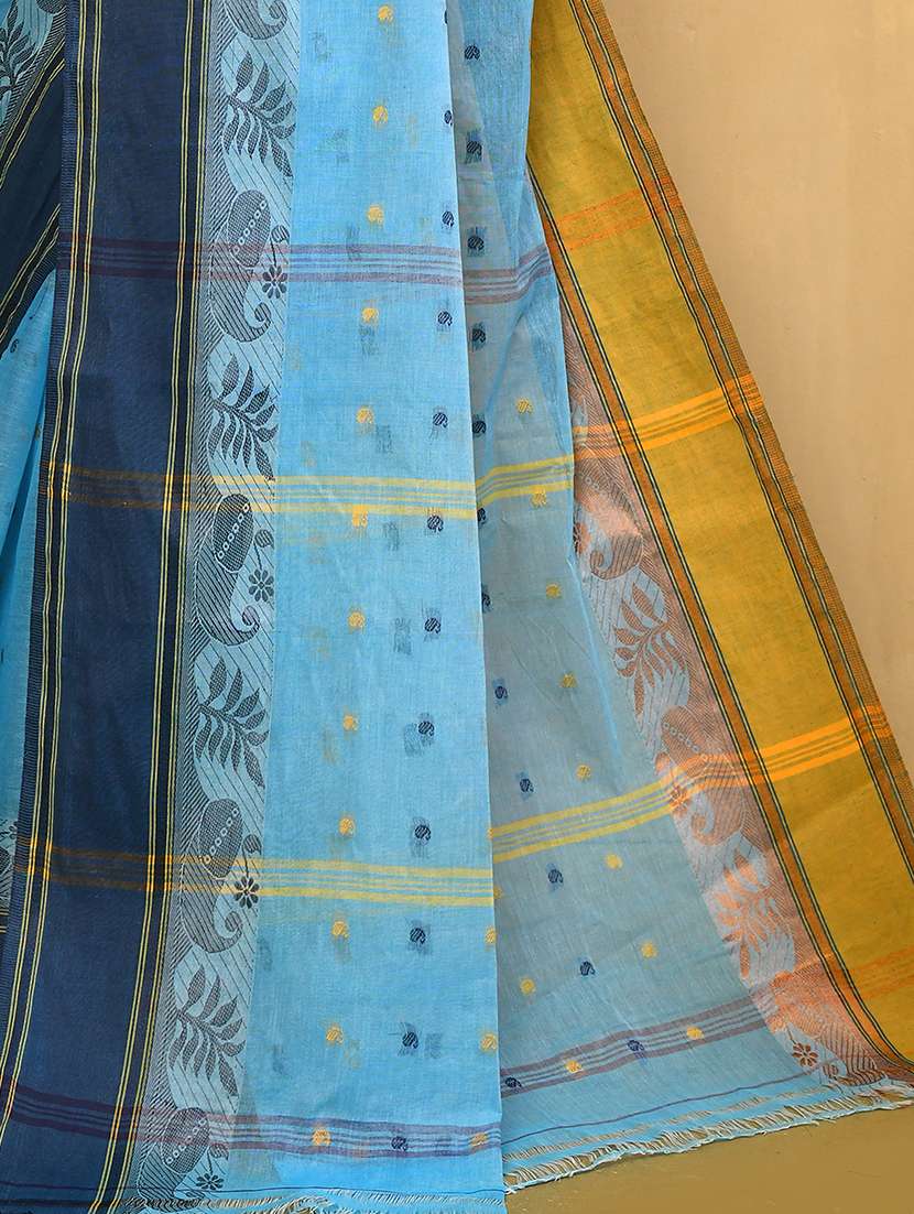 women self design handloom saree - 21103246 - Standard Image - 4