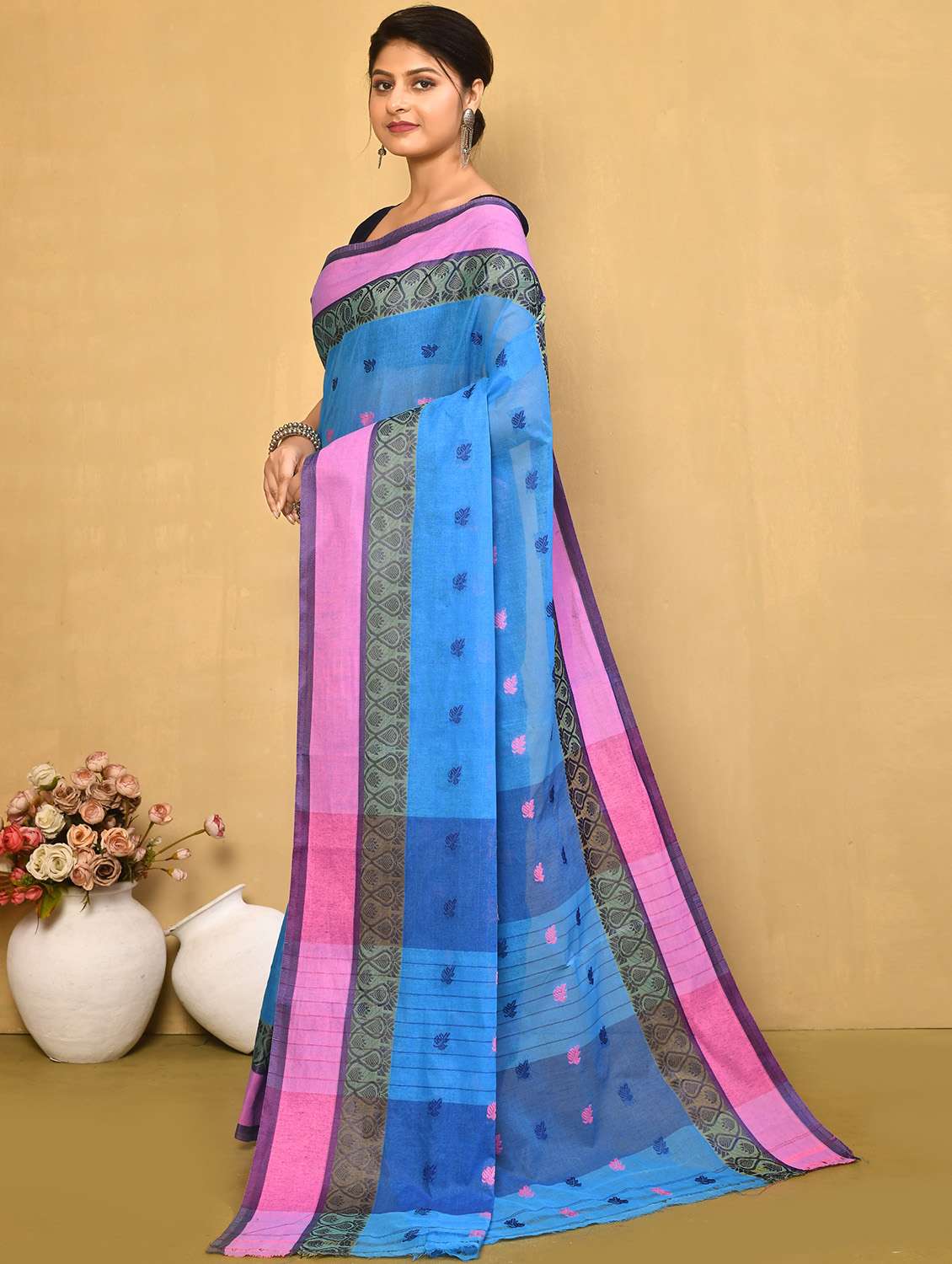 women self design cotton tant saree - 21103259 - Standard Image - 1