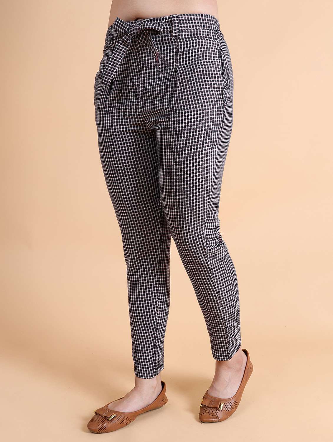 black checkered cotton cigarette pants trouser - 21103283 -  Standard Image - 1
