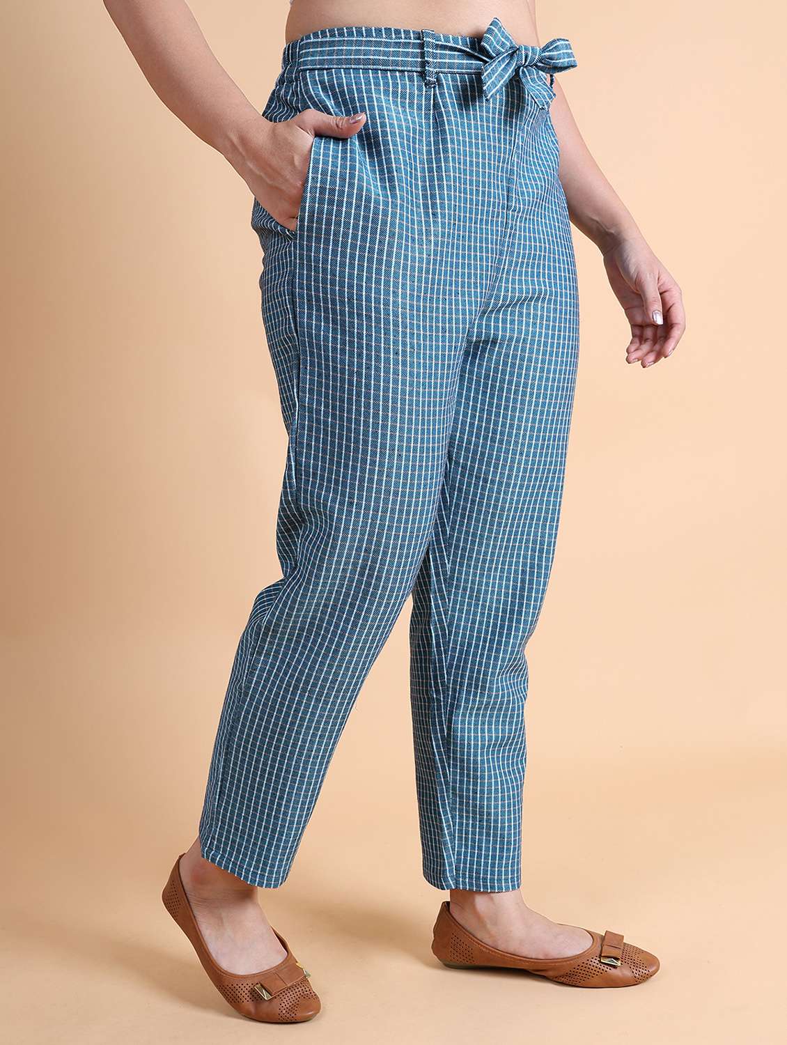 women checkered cotton cigarette pant - 21103285 -  Standard Image - 1