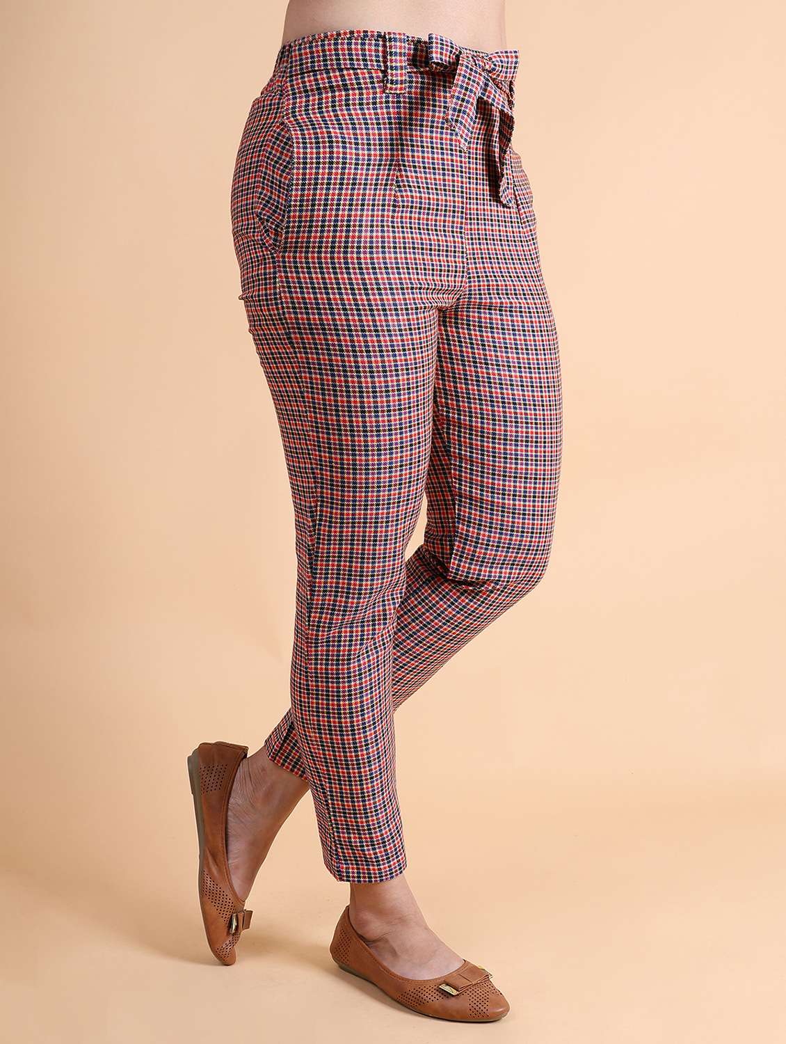 women checkered cotton cigarette pant - 21103286 -  Standard Image - 1