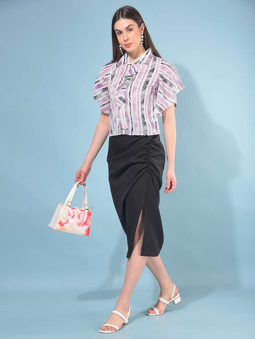 women printed collared crop top - 21110927 -  Standard Image - 4