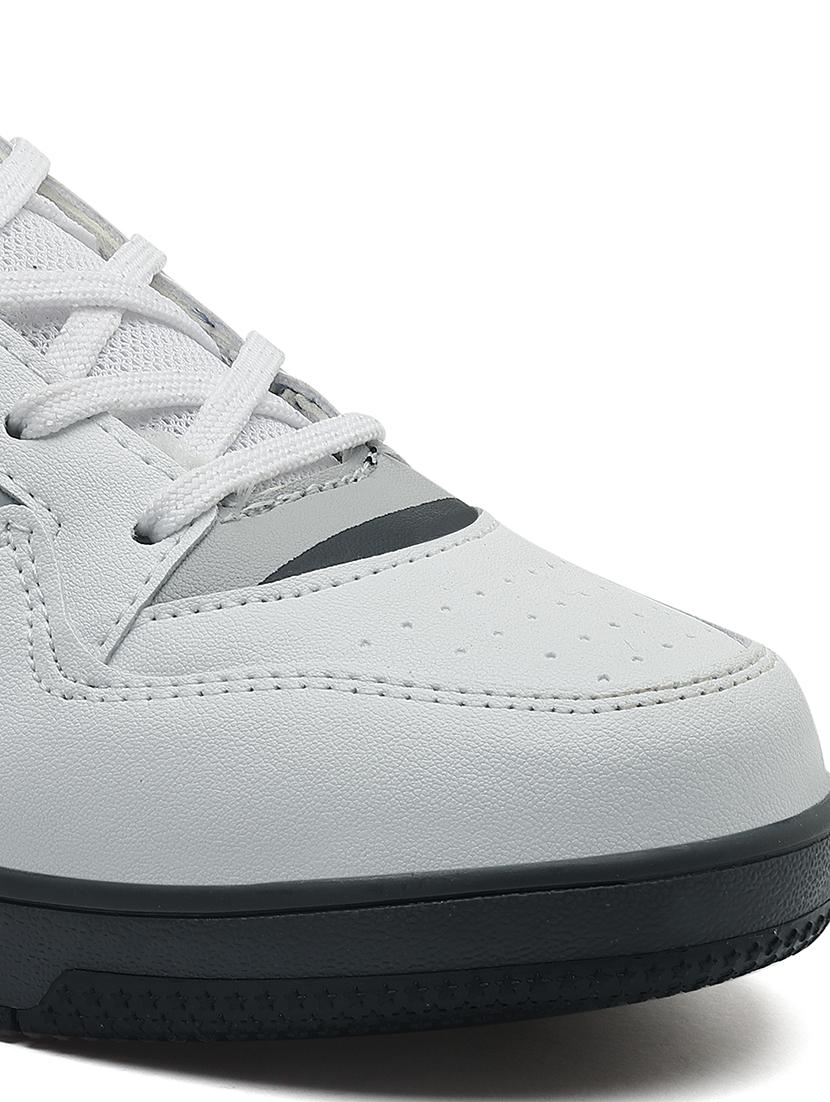 men lace up sneakers - 21113377 - Standard Image - 4