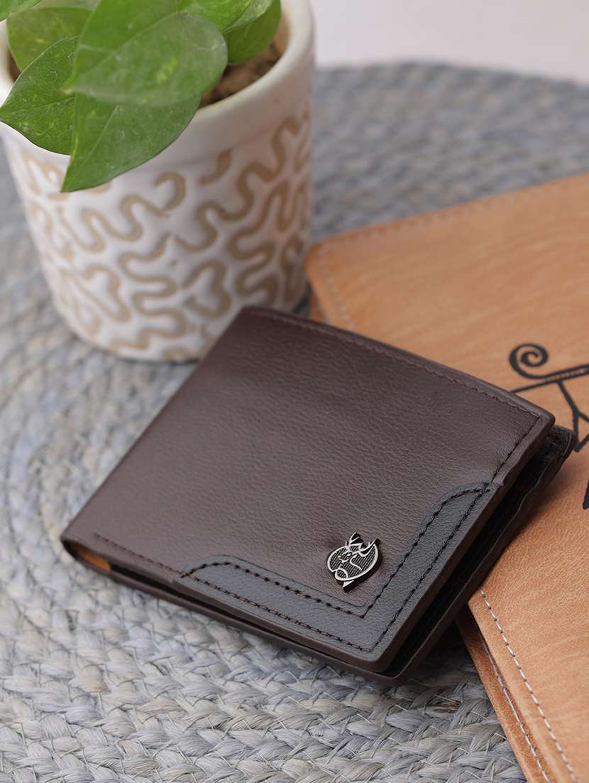men gift combo (wallet, belt, pen, keychain) - 21115988 -  Standard Image - 1