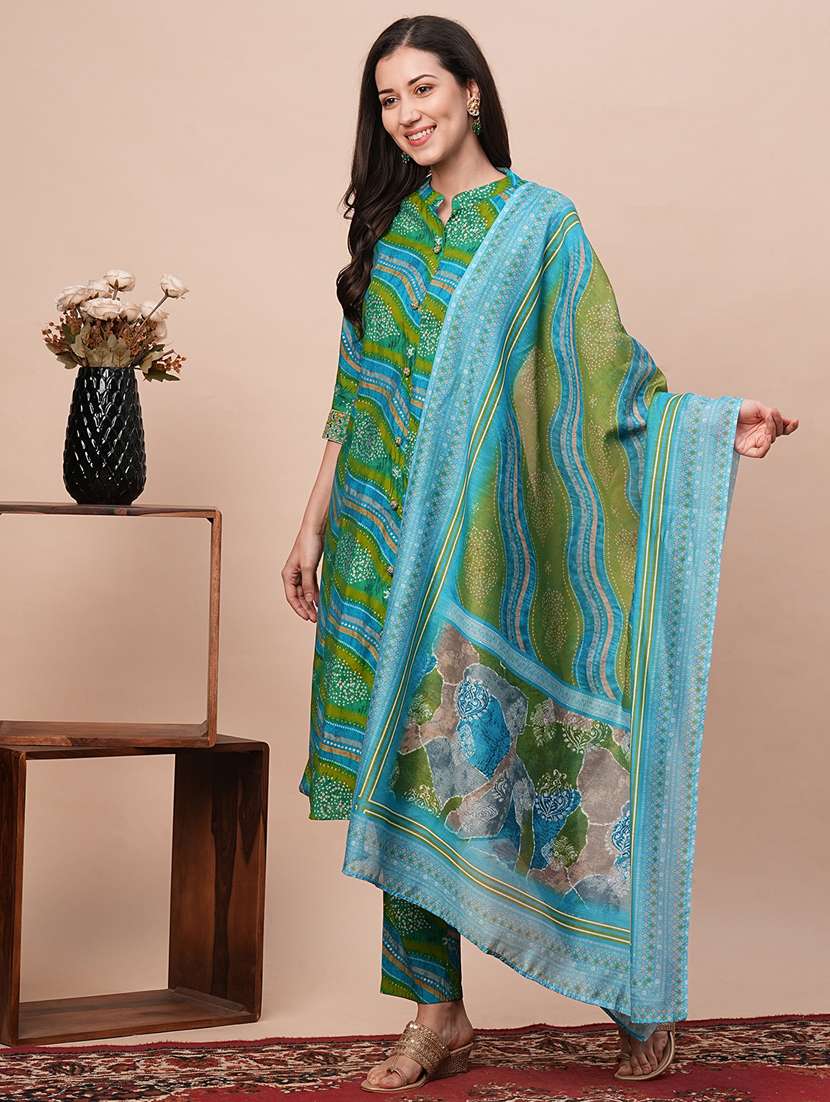 women three quarter sleeve kurta pant with dupatta set