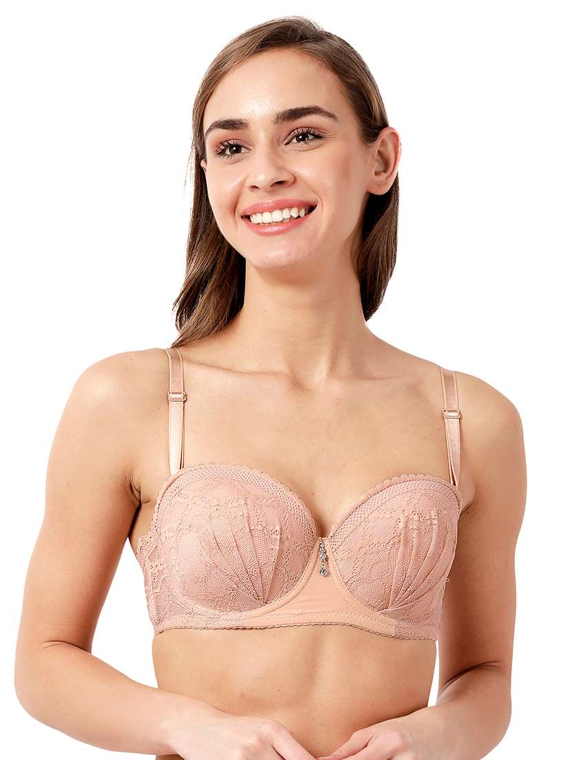 women lace detailed bra