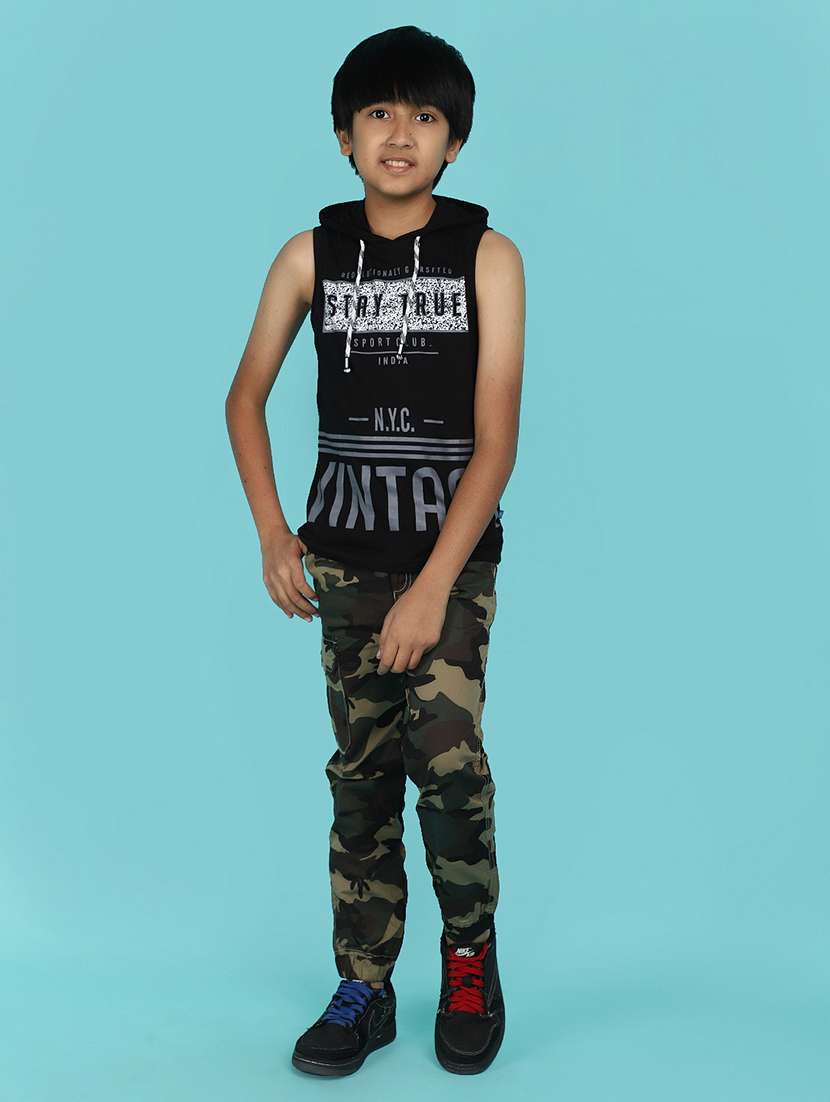 boys hooded printed vest - 21130426 -  Standard Image - 4