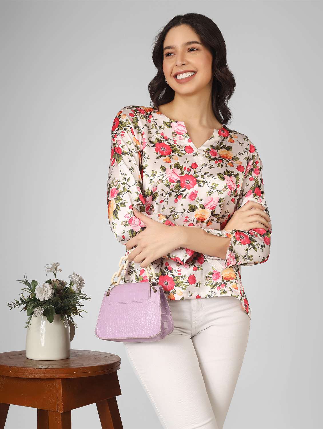 women floral printed regular top