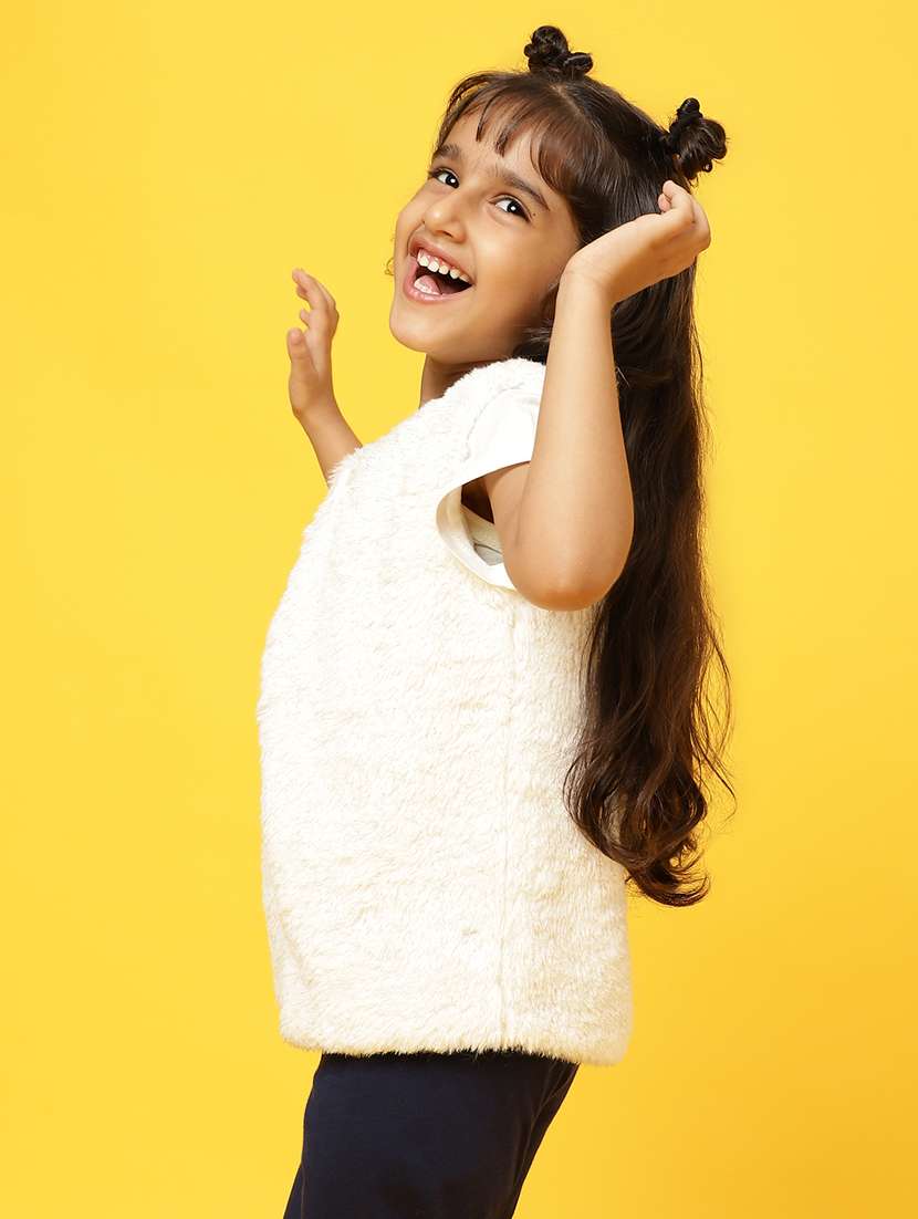 white solid regular shrug - 21131433 -  Standard Image - 1