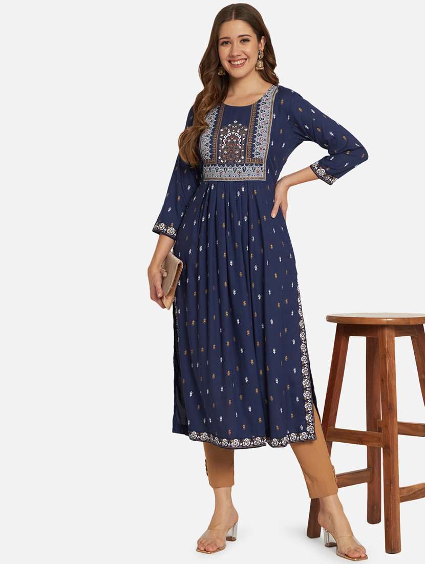 women three quarter sleeve a-line kurta