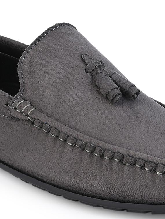 men slip on tassle detailing loafers - 21135318 - Standard Image - 6
