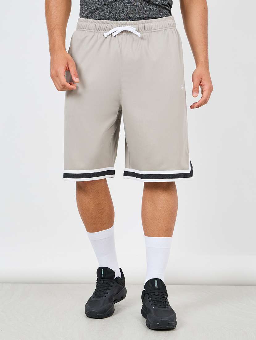 men mid rise cotton shorts
