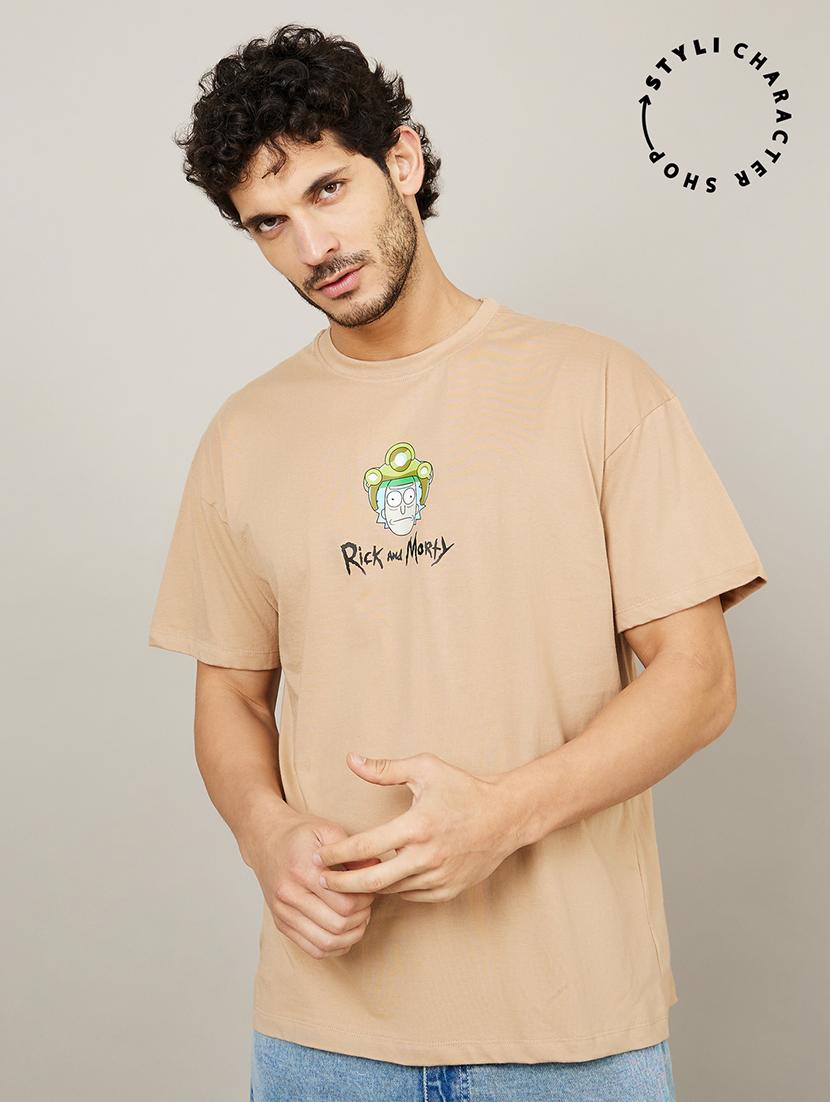men check print t-shirt - 21135418 - Standard Image - 1