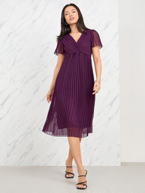 women purple solid short sleeve a-line dress - 21135585 -  Standard Image - 0