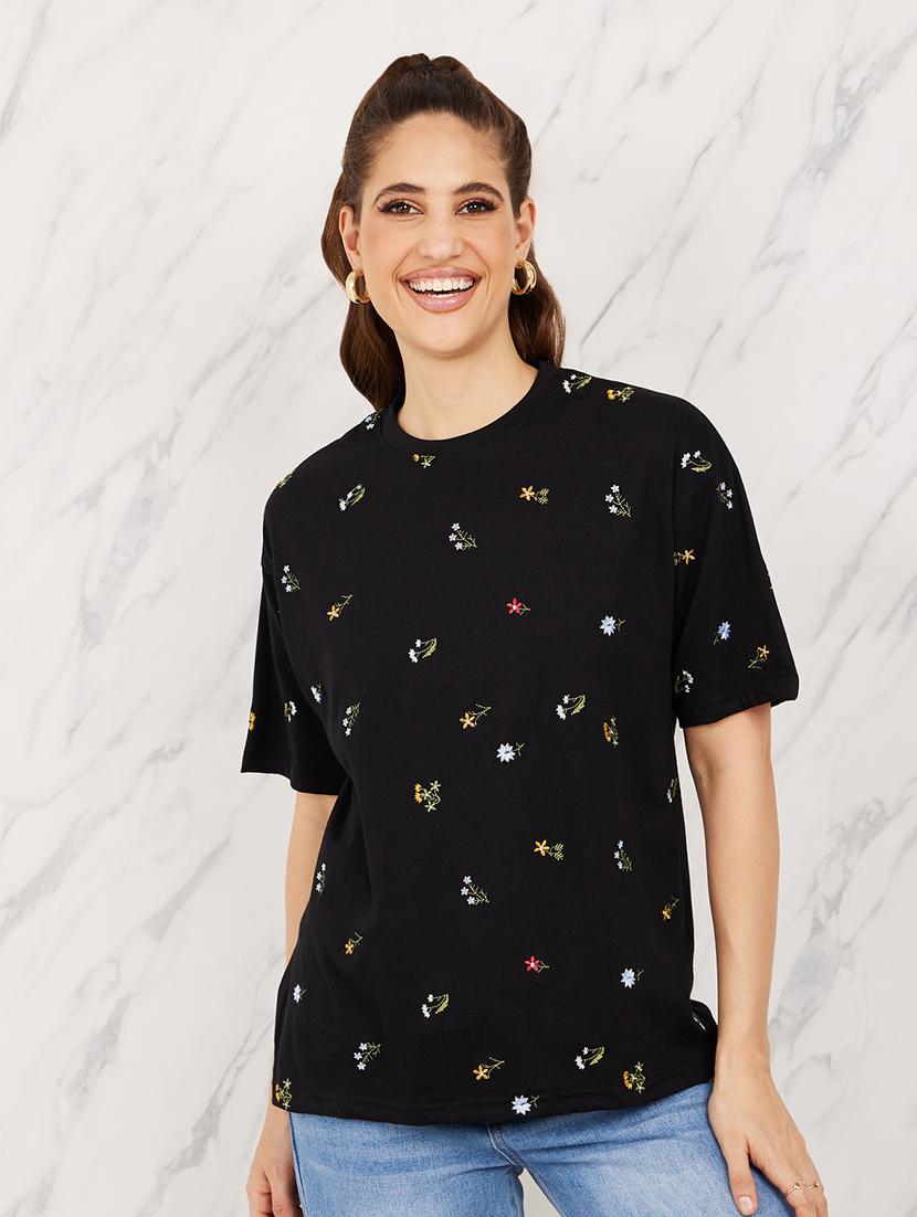 black embroidered cotton regular t-shirt - 21135652 -  Zoom Image - 0
