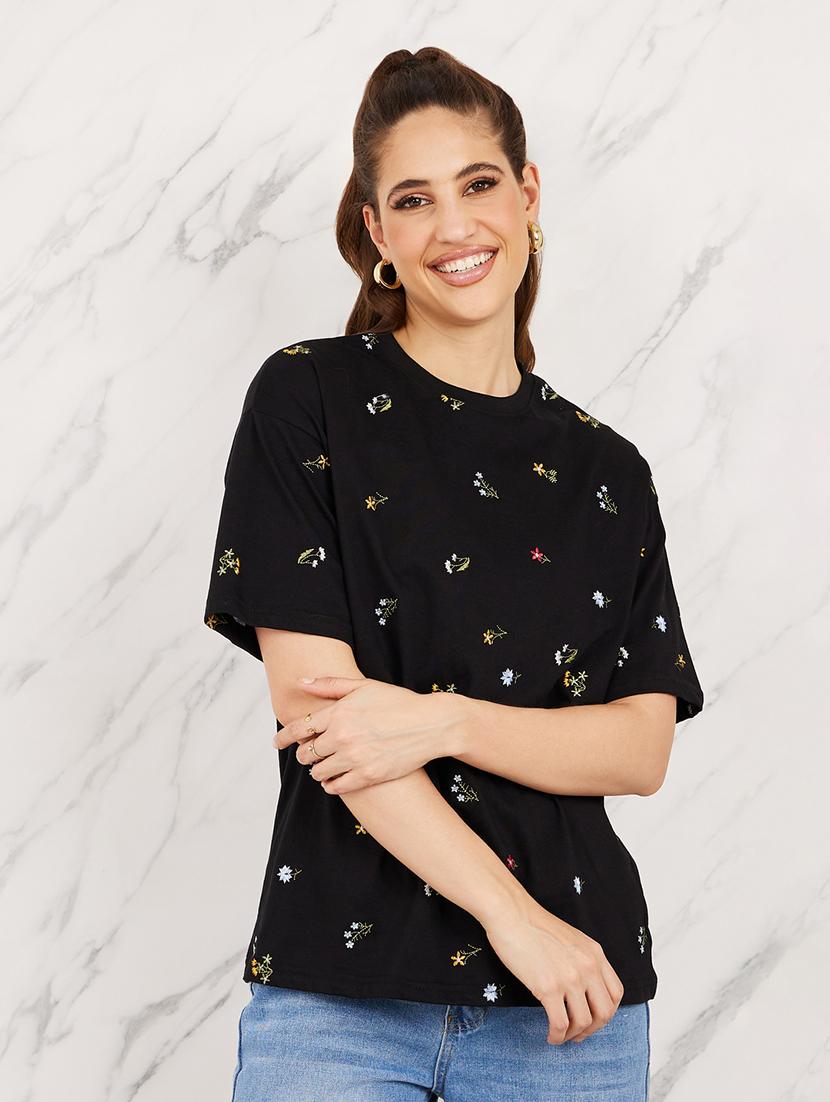 black embroidered cotton regular t-shirt - 21135652 -  Standard Image - 1