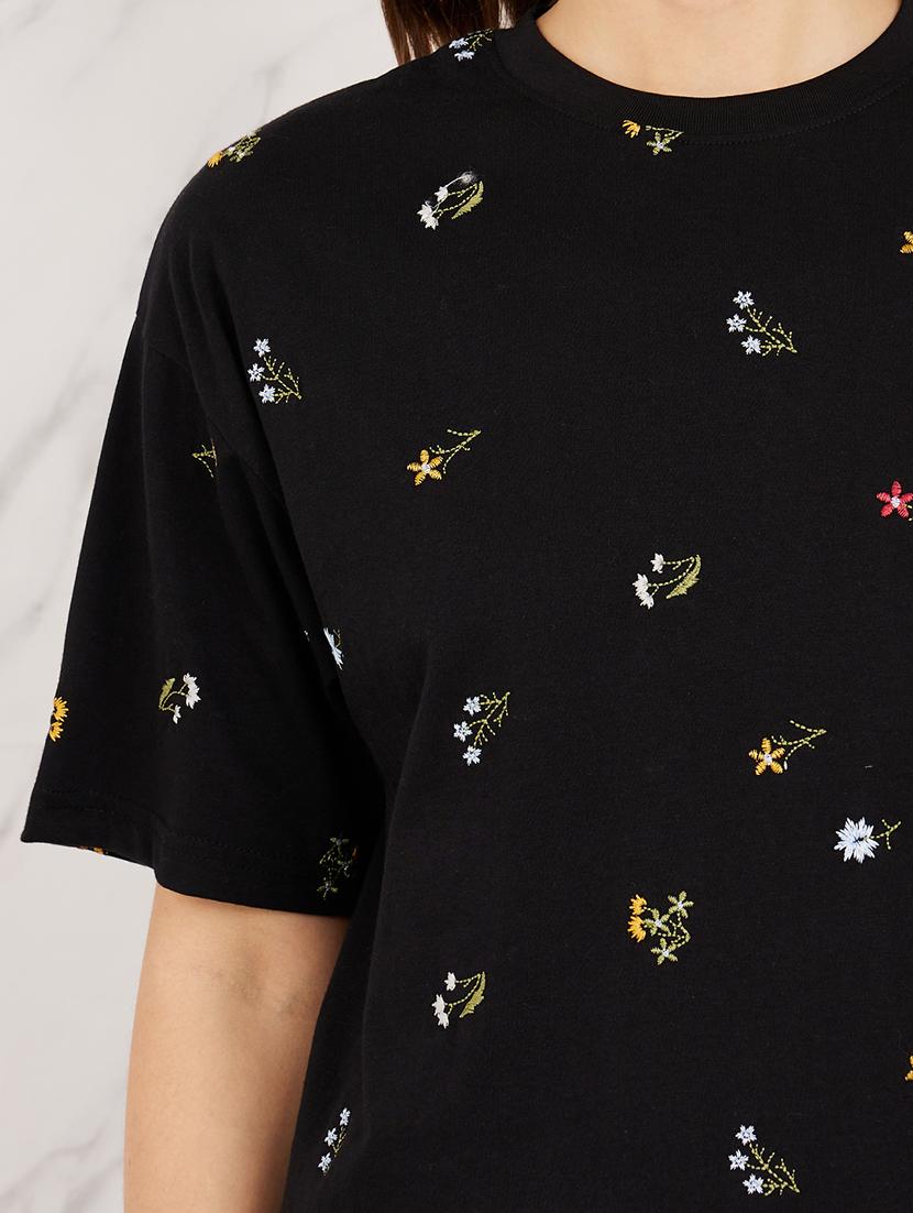 black embroidered cotton regular t-shirt - 21135652 - Standard Image - 4