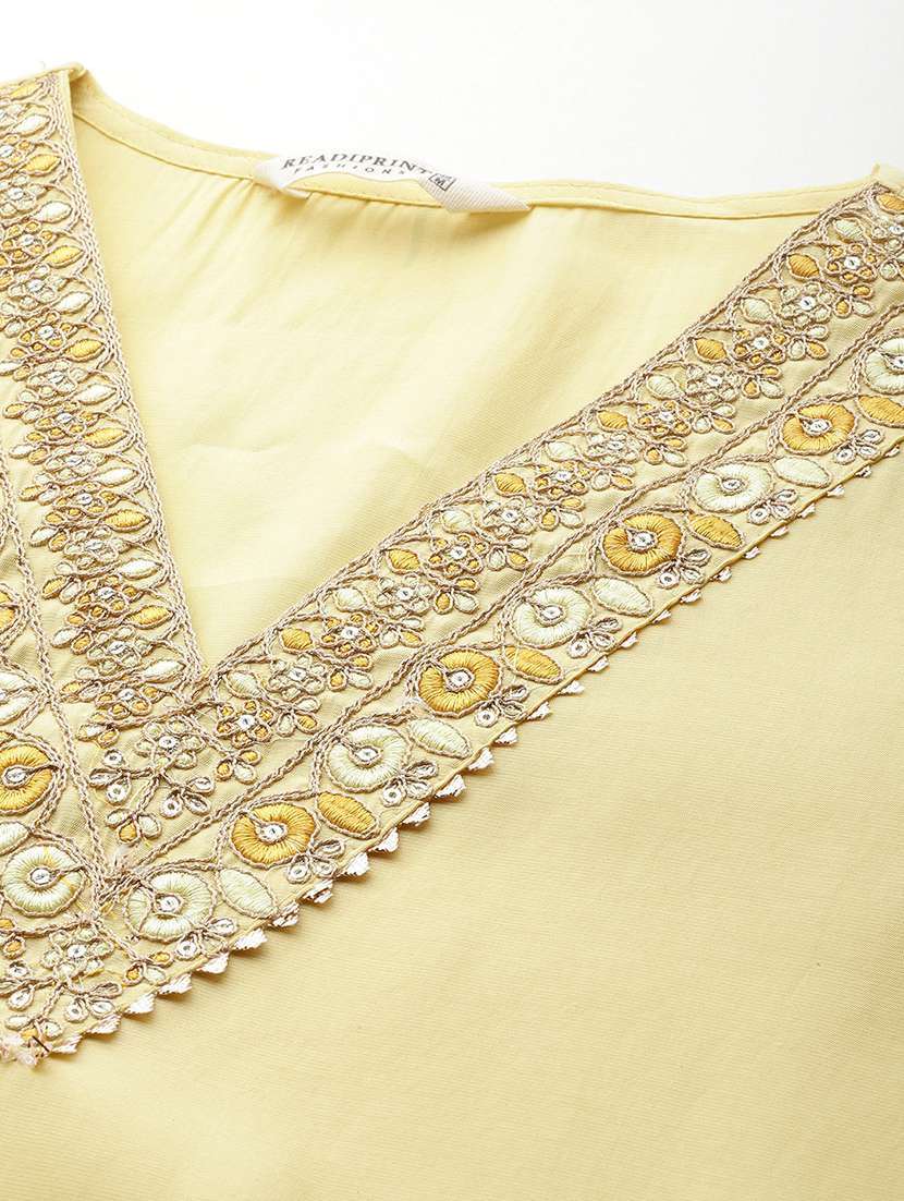 women three quarter sleeve kurta pant with dupatta set - 21136002 -  Standard Image - 4