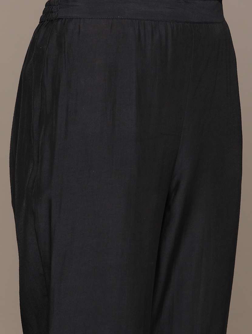 women three quarter sleeve kurta pant with dupatta set - 21136008 -  Standard Image - 6